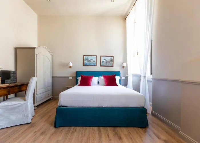 Donna Francesca Otel Roma
