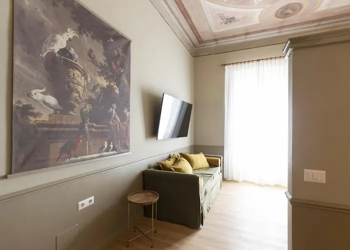 Donna Francesca Otel Roma