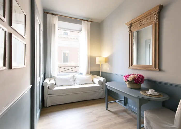 Donna Francesca Otel Roma