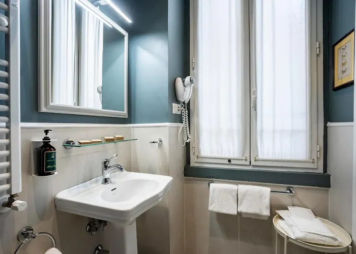 Otel Donna Francesca 4*